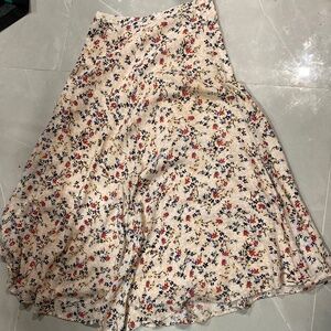 #2 The middle peach   floral  long skirt small